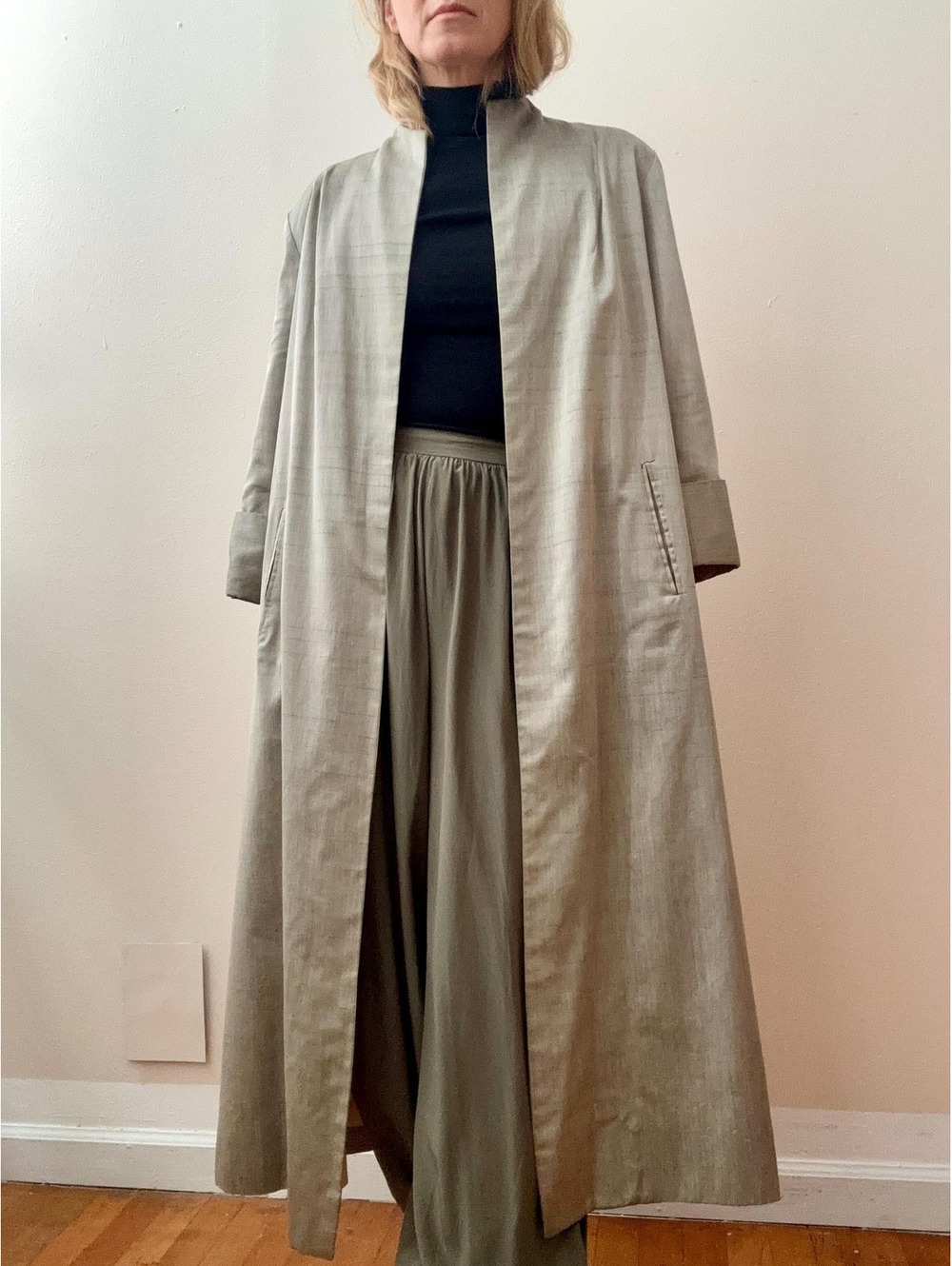 Vintage 1950s Grey Woven Silk Blend Long Overcoat